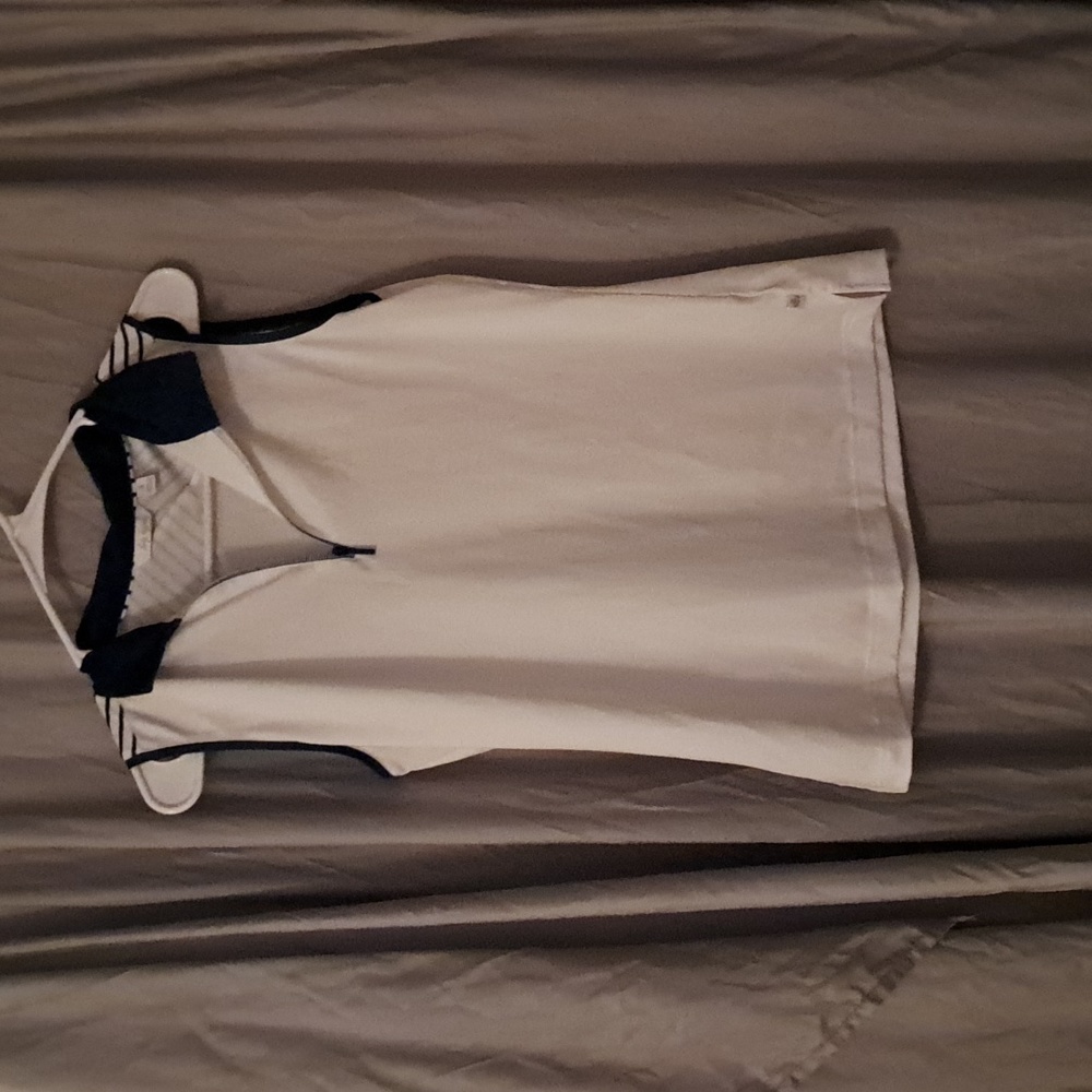 Sleeveless top